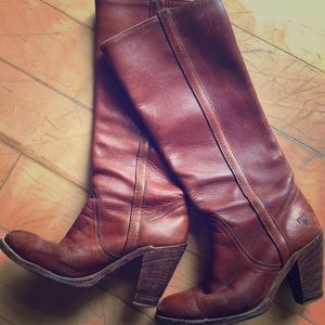 Vintage Frye Boots 7B